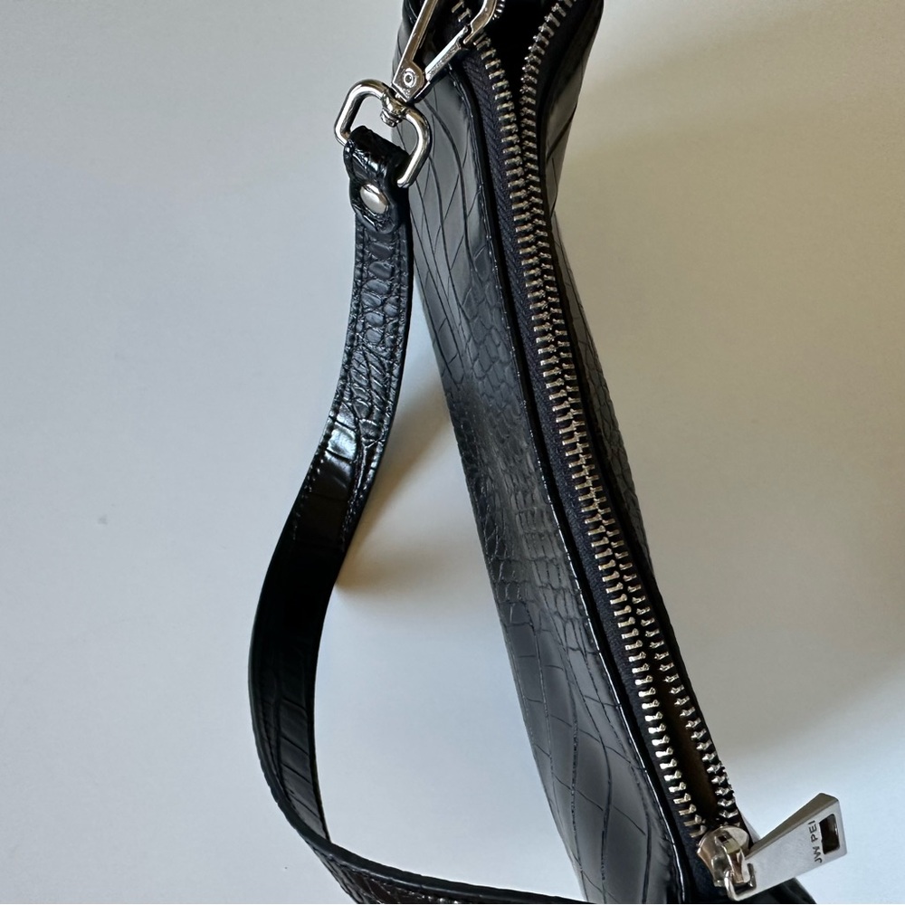 JW PEI Eva Black Croc-Textured Shoulder Bag - Picture 4 of 8